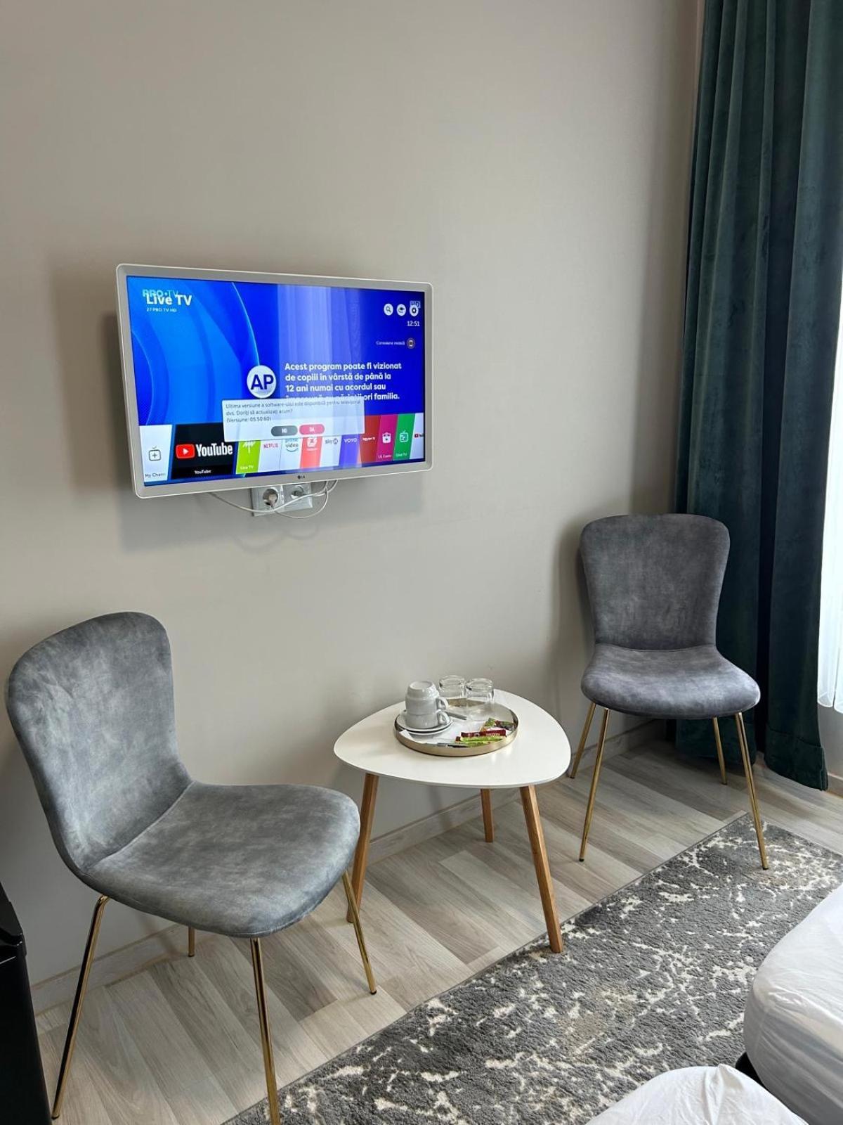 New House Sibiu Hotel Luaran gambar