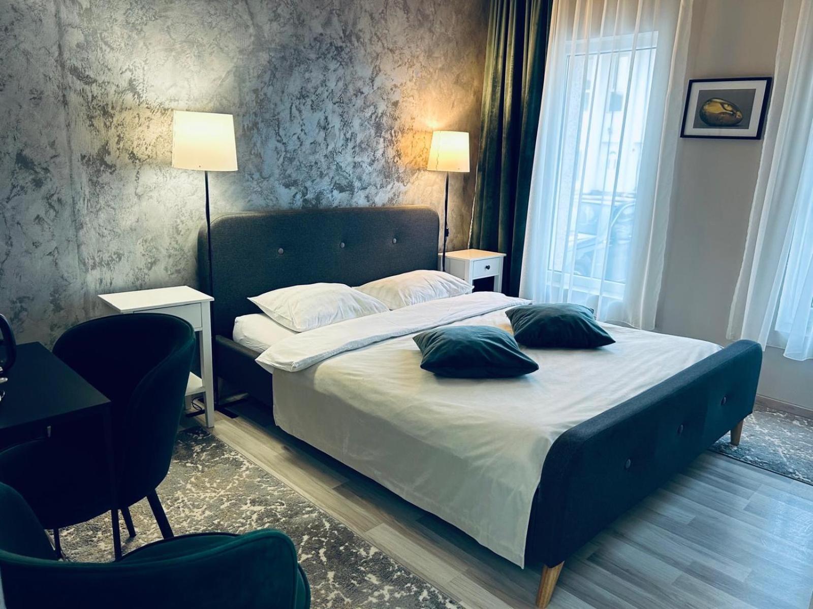 New House Sibiu Hotel Luaran gambar